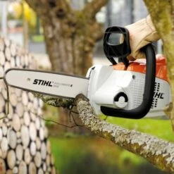 Tronçonneuse à Batterie MSA 160 C-B (sans Batterie Ni Chargeur) 30cm - STIHL - 1250-200-0049 -Promos Outil Boutique AFD 101768