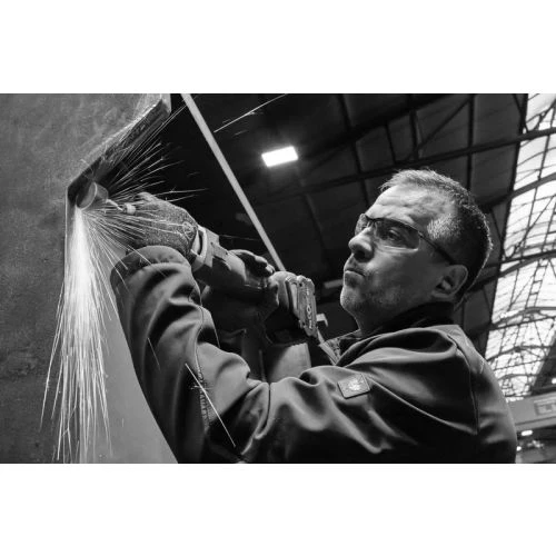 Meuleuse Droite 18V Bosch GGS 18V-23 LC Professional (sans Batterie Ni Chargeur) + Coffret L-boxx – 0601229100 4 Meuleuse Droite 18V Bosch GGS 18V-23 LC Professional (sans Batterie Ni Chargeur) + Coffret L-boxx – 0601229100 – Image 2