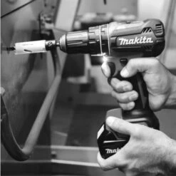 Perceuse-visseuse à Percussion 18V Makita DHP485ZJ (sans Batterie Ni Chargeur) + MAKPAC 10 Perceuse-visseuse à Percussion 18V Makita DHP485ZJ (sans Batterie Ni Chargeur) + MAKPAC -Promos Outil Boutique AFD 103131