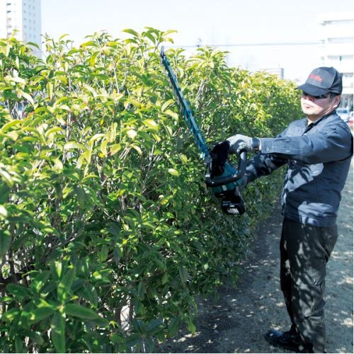 Taille-haie 18V Makita DUH602Z 60 Cm (Sans Batterie Ni Chargeur) 5 Taille-haie 18V Makita DUH602Z 60 Cm (Sans Batterie Ni Chargeur) – Image 3