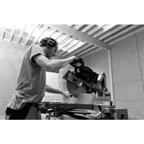 Scie à Onglets Biturbo 18V Bosch GCM 18V-305 GDC + 2 Batteries 5,5 Ah + Chargeur - 0601B43002 5 Scie à Onglets Biturbo 18V Bosch GCM 18V-305 GDC + 2 Batteries 5,5 Ah + Chargeur - 0601B43002 – Image 3