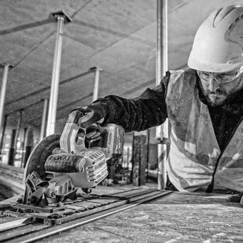 Scie Circulaire 54V Dewalt DCS579T2-QW + 2 Batteries 6 Ah + Chargeur + Coffret TSTAK 7 Scie Circulaire 54V Dewalt DCS579T2-QW + 2 Batteries 6 Ah + Chargeur + Coffret TSTAK – Image 5