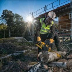 Tronçonneuse XR 54 V Dewalt DCM575N Flexvolt 40 Cm (sans Batterie Ni Chargeur) 9 Tronçonneuse XR 54 V Dewalt DCM575N Flexvolt 40 Cm (sans Batterie Ni Chargeur) -Promos Outil Boutique AFD 122143