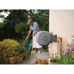 Dévidoir Mural Automatique Hozelock AUTO REEL -Promos Outil Boutique AFD 125191