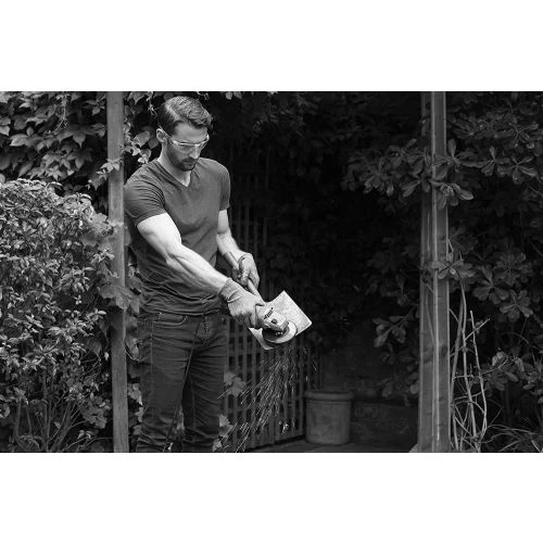 Meuleuse 115mm 710W BEG010-QS Bte Carton 4 Meuleuse 115mm 710W BEG010-QS Bte Carton – Image 2