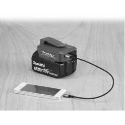 Adaptateur Chargeur USB Makita ADP05 9 Adaptateur Chargeur USB Makita ADP05 -Promos Outil Boutique AFD 144677