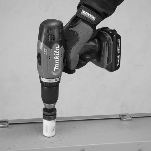 Perceuse-visseuse 18V Makita DDF453RFX1 + 2 Batteries 3 Ah + Chargeur + Coffret Avec Accessoires 4 Perceuse-visseuse 18V Makita DDF453RFX1 + 2 Batteries 3 Ah + Chargeur + Coffret Avec Accessoires – Image 2