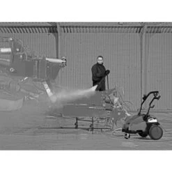 Nettoyeur Haute Pression Eau Froide 6,1kW MC 5M Nilfisk 200/1000 EU - 107146727 5 Nettoyeur Haute Pression Eau Froide 6,1kW MC 5M Nilfisk 200/1000 EU - 107146727 -Promos Outil Boutique AFD 190673