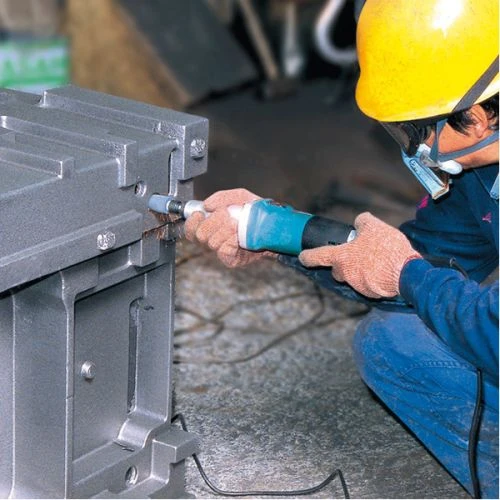 Meuleuse Droite 750 W Makita GD0800C 6 Meuleuse Droite 750 W Makita GD0800C – Image 4