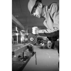 Meuleuse 18 V Spit AG18 (sans Batterie Ni Chargeur) + Coffret Keybox - 054559 13 Meuleuse 18 V Spit AG18 (sans Batterie Ni Chargeur) + Coffret Keybox - 054559 -Promos Outil Boutique AFD 99820